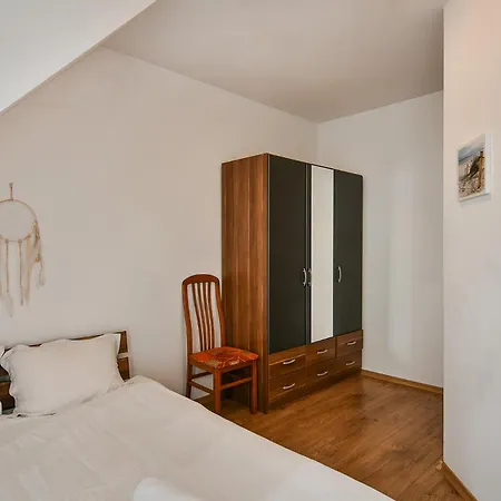 Apartment Area Retreat Ac & Wifi Varna
